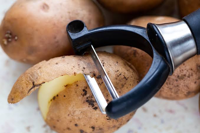 vegetable peeler